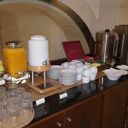 Le Patio Boutique Hotel Beirut Downtown Buitenkant foto