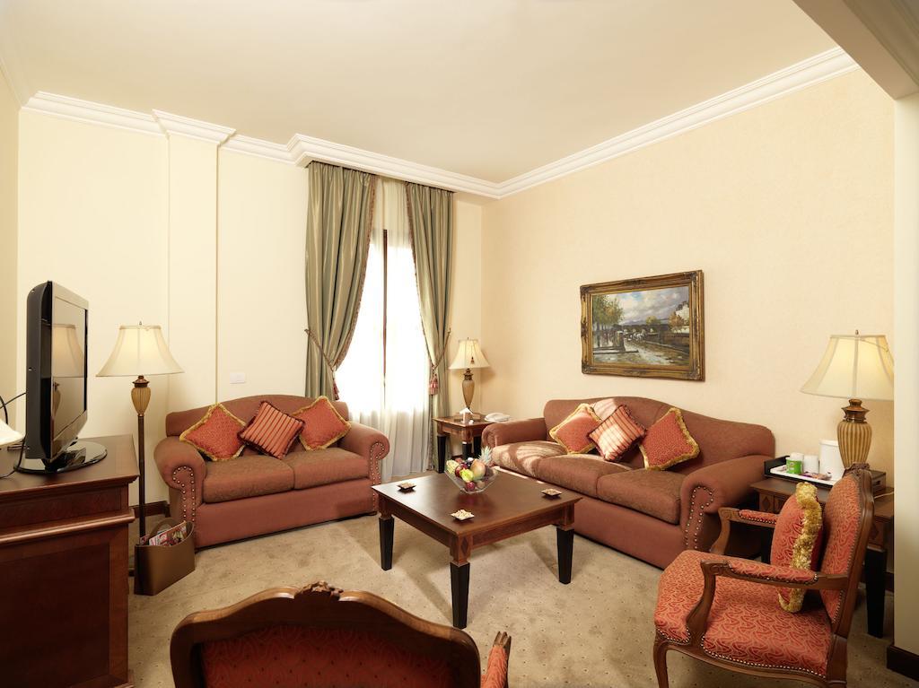 Le Patio Boutique Hotel Beirut Downtown Buitenkant foto